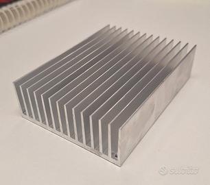 Dissipatori alluminio 11x8x3 per IGBT e  MOSFET