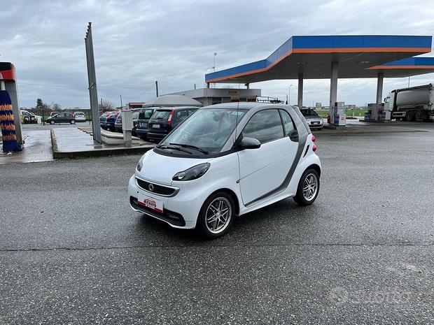 Smart ForTwo 1000 52 kW MHD coupé BRABUS