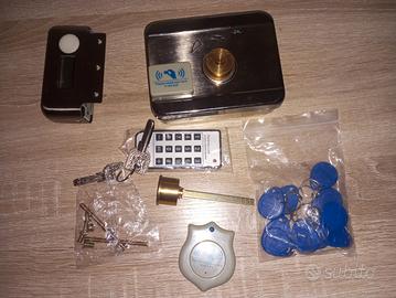 serratura del cancello elettrico 