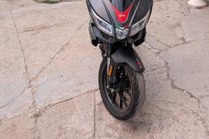 Aprilia tuono 125 E5 2025 
