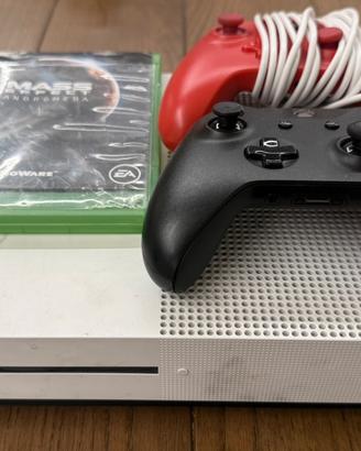 Xbox ONE + 2 joustick + volante con pedali