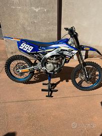 yzf250