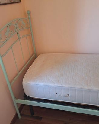 letto singolo con branda e materasso 
