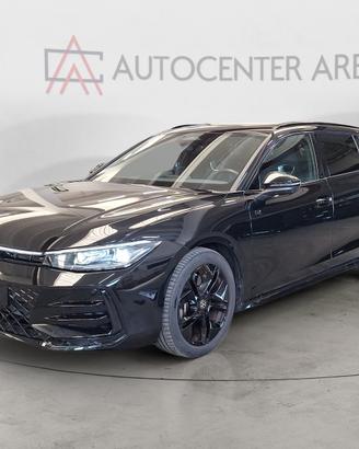 Volkswagen Passat 2.0 tdi scr R-Line Plus 4motion