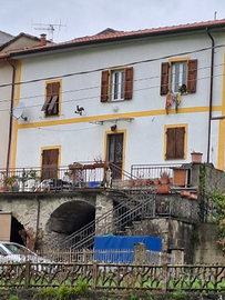 Semindipendente a Rocchetta di Vara