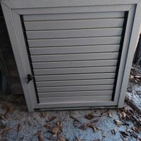 infisso,finestra  grigliata