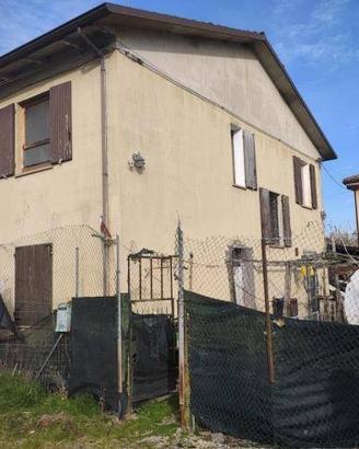 Immobile in asta di 137 m² con 3 locali a Camposan