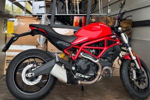 Ducati Monster 797