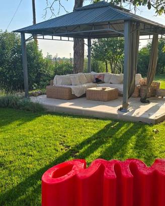 Rustico / Casale di 210 m² con 5 locali a Parma