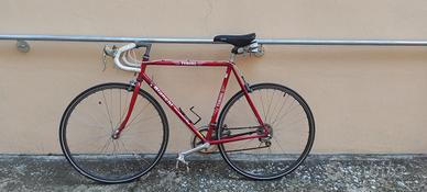  Bicicletta da corsa .