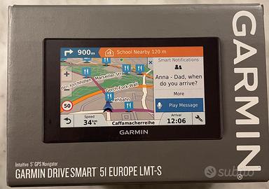 Navigatore Gps Garmin Drive Smart 51 per autcamper
