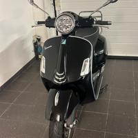 Vespa 125 GTS Super ABS