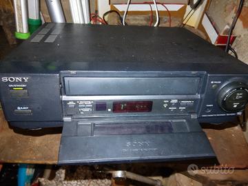 Videoregistratore VHS SONY 