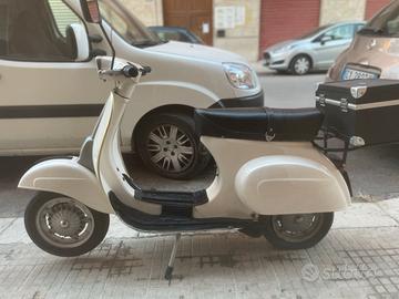 Vespa 50 Special