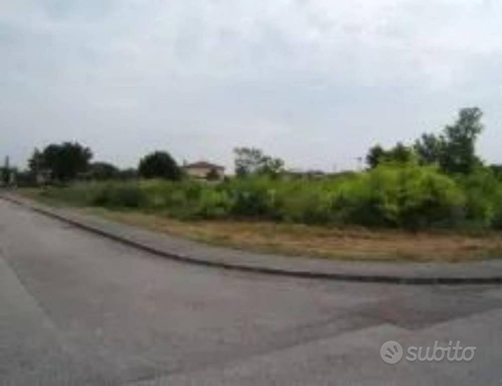 Immobile in asta di 1895 m² a Gaiarine - Vista 4