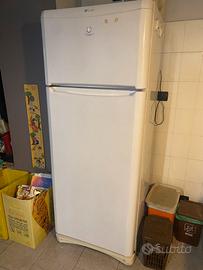 Indesit Frigorifero combinato