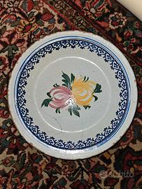 Antico piatto probabilmente dell’800