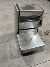 Pesa bilancia elettrica da salumiere originale BER