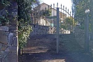 Immobile in asta di 289 m² con 3 locali e box auto