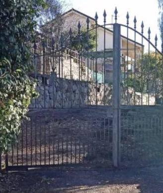 Immobile in asta di 289 m² con 3 locali e box auto