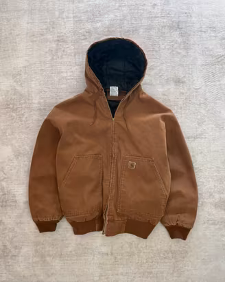 Abbigliamento vintage al KG o al pezzo / Lotto