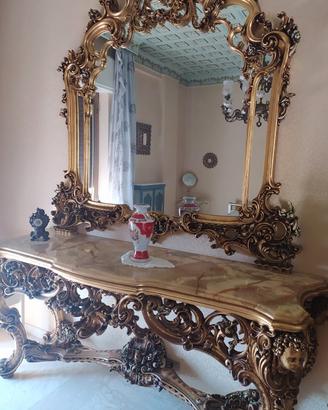 Consolle con specchio in stile barocco