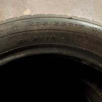 Gomme 235/55 R17