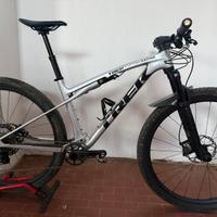 Trek Supercaliber 9.8 XT
