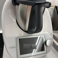 Bimby TM6 come nuovo in garanzia !perfetto