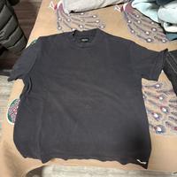 maglietta bershka come nuova