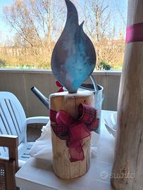 Candela legno fiamma metallo 