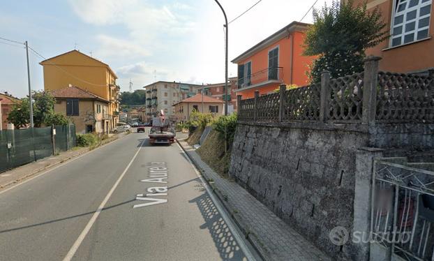 Trilocale con DUE CAMERE e POSTO AUTO zona Fornola