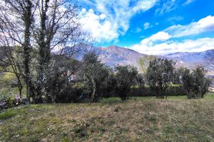 San Rocco di Villazzano, ampia villa a schiera