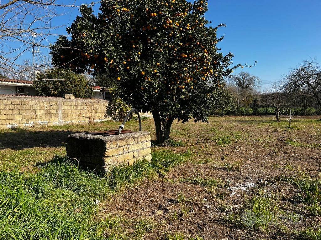 Terreno di 1600 m² a Giugliano in Campania - Vista 3