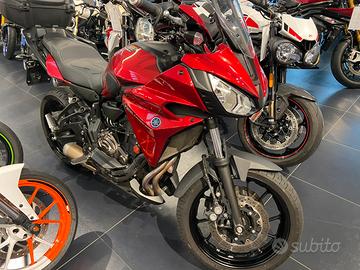 Tracer 700 Abs GT 11km + tris valige NUOVE!