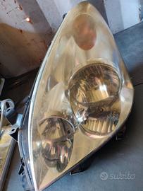 Fanale anteriore sinistro per Toyota Corolla Verso