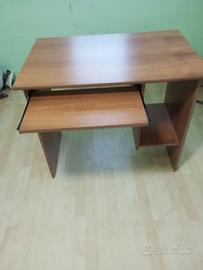 Scrivania per pc
