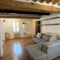 Centro Storico - Trilocale ristrutturato con travi