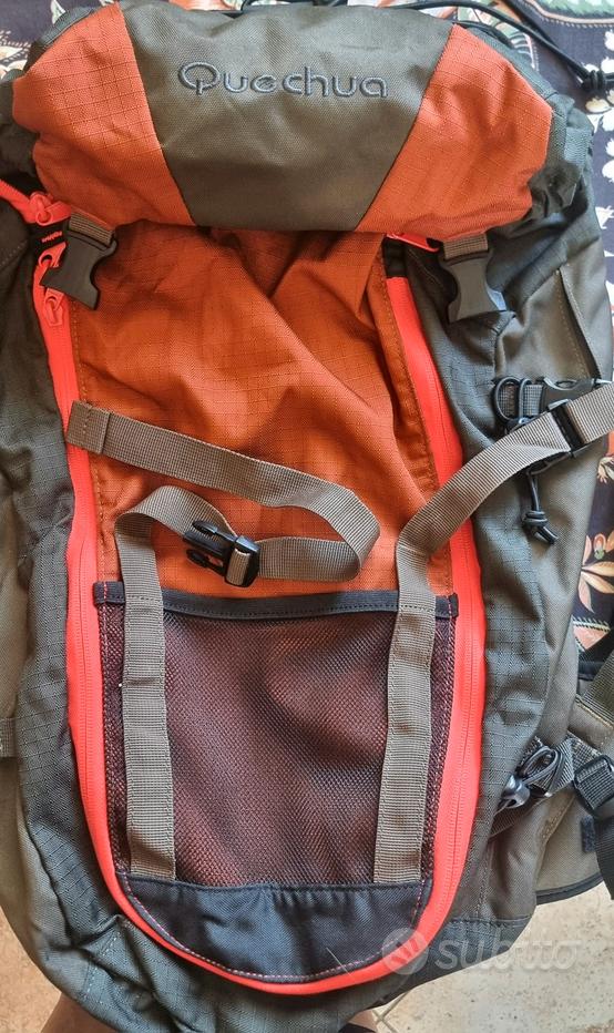 Zaino trekking 40 litri Sports e attrezzatura sportiva usata