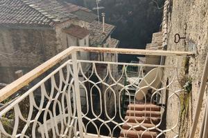A3 indip panoramico parzialmente da ristrutturare