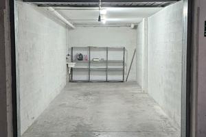Garage via Parri (zona Fiera)