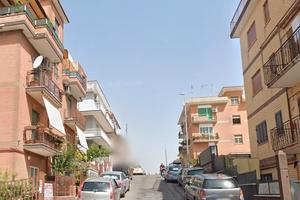 Labaro luminoso trilocale ammobiliato