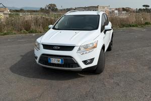 FORD Kuga 2.0 TDCi 140 CV 2WD Titanium