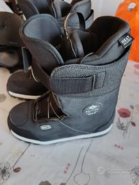 Scarponi Snowboard+Casco