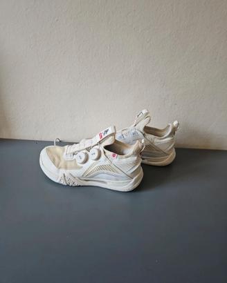 Scarpe da Badminton, Li-Ning Saga II Max