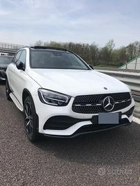 MERCEDES GLC 220 d 4 MATIC PREMIUM - PARI AL NUOVO
