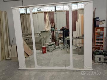 Armadio laccato bianco opaco a 6 ante 