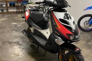 Aprilia sr50