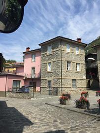 Casa Singola in paese