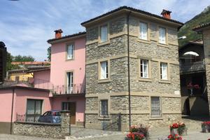 Casa Singola in paese